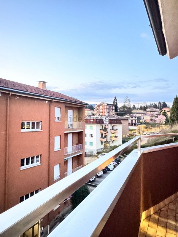 appartamento in vendita a Varese in zona Masnago