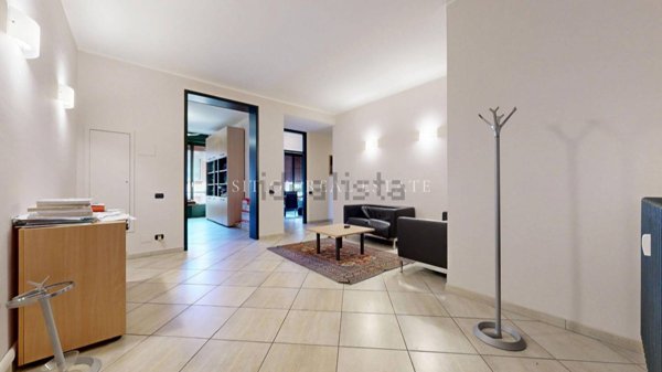 ufficio in vendita a Varese in zona Centro Città