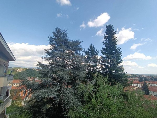 appartamento in vendita a Varese in zona Biumo