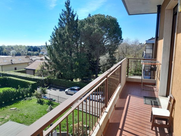 appartamento in vendita a Varese in zona Giubiano