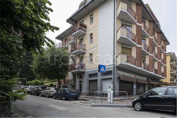 appartamento in vendita a Varese in zona Sant'Ambrogio