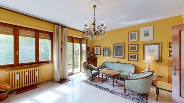 appartamento in vendita a Varese in zona Centro Città