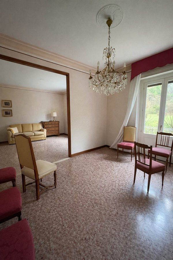 appartamento in vendita a Varese in zona Centro Città