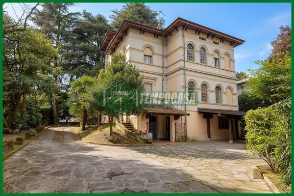 casa indipendente in vendita a Varese in zona Ippodromo