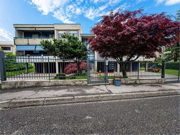 appartamento in vendita a Varese