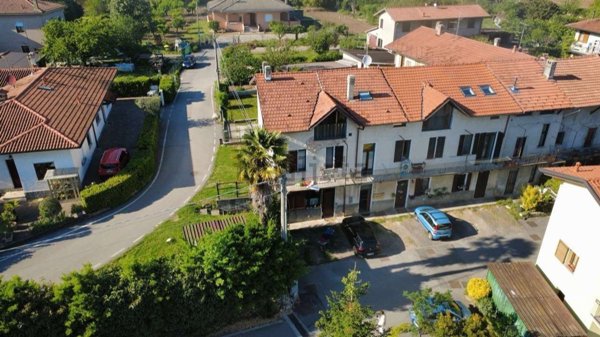 appartamento in vendita a Varese in zona Centro Città