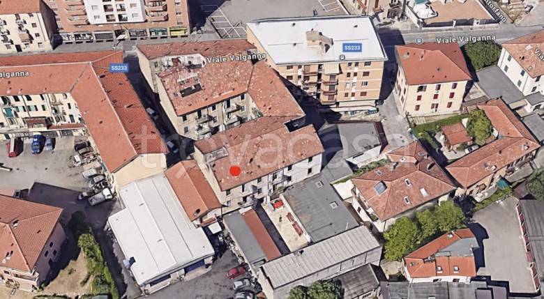 appartamento in vendita a Varese in zona Biumo