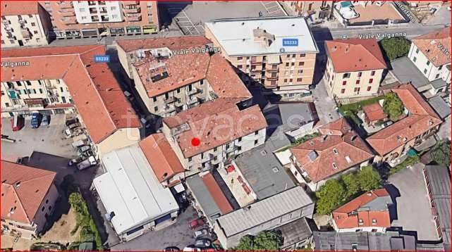 appartamento in vendita a Varese in zona Biumo