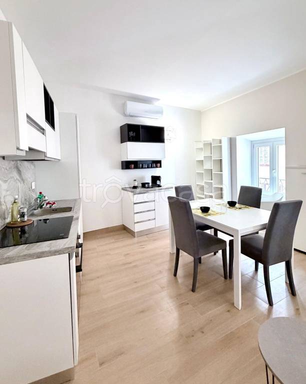 appartamento in vendita a Varese in zona Centro Città
