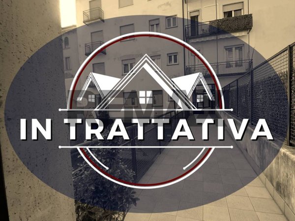 appartamento in vendita a Varese in zona Centro Città