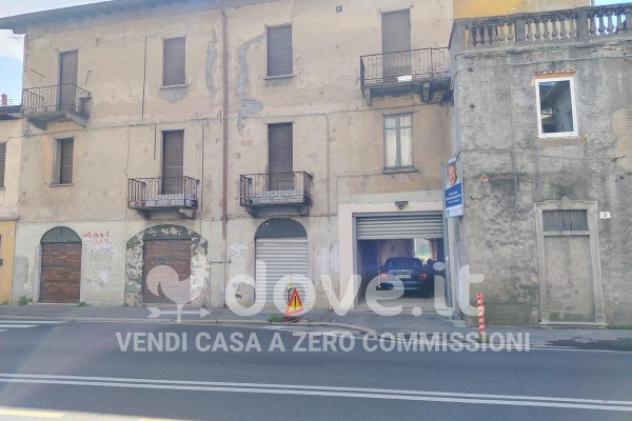 appartamento in vendita a Varese in zona Giubiano