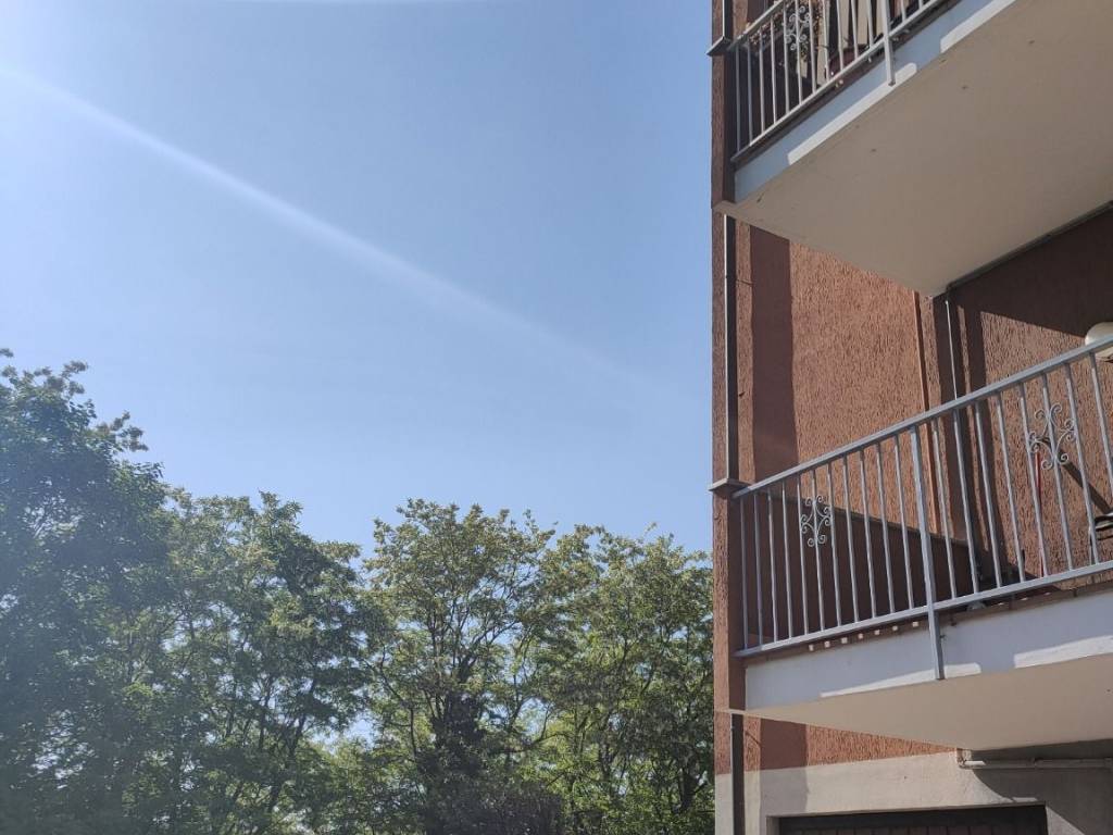 appartamento in vendita a Varese in zona Giubiano