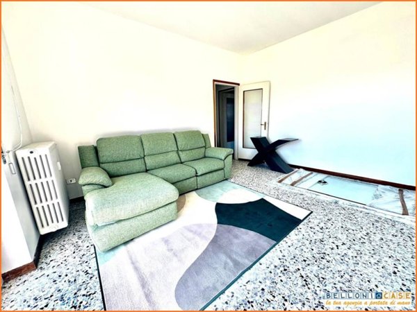 appartamento in vendita a Varese in zona Bizzozero