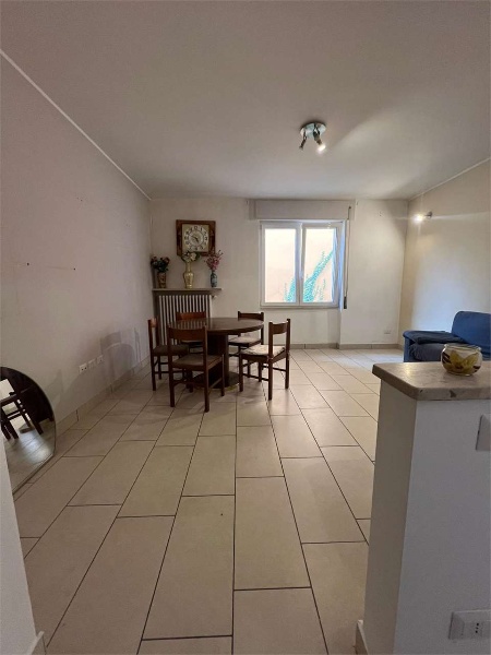 appartamento in vendita a Varese in zona Giubiano