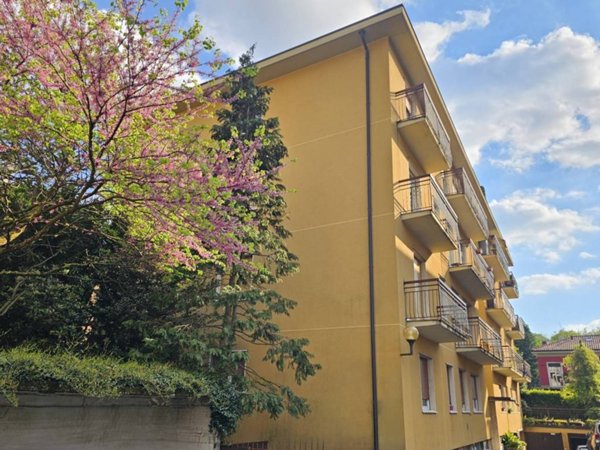 appartamento in vendita a Varese in zona San Gallo