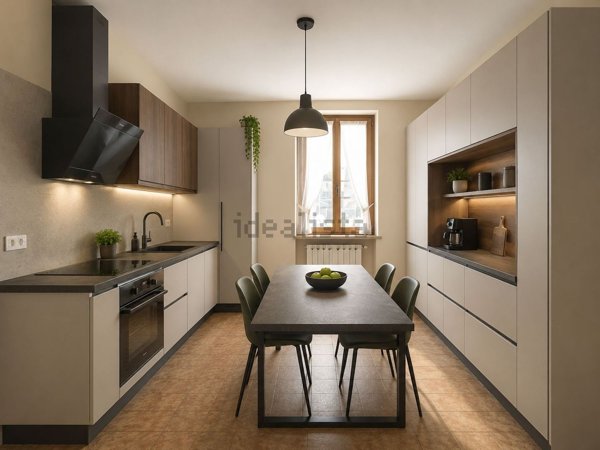 appartamento in vendita a Varese in zona Centro Città