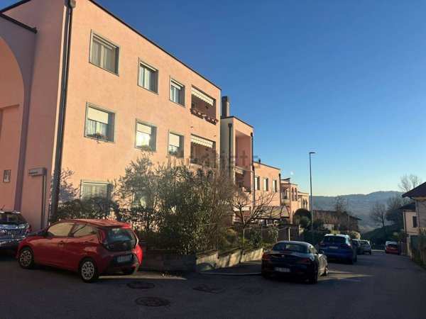 appartamento in vendita a Varese in zona Bobbiate
