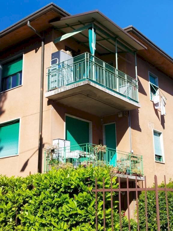 appartamento in vendita a Varese in zona Ippodromo