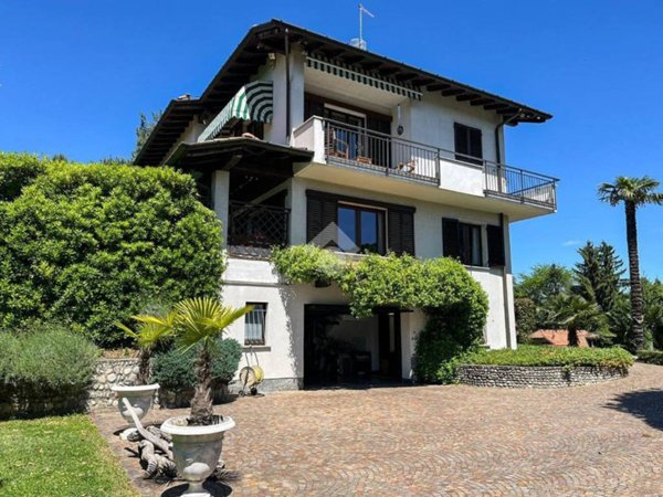 appartamento in vendita a Varese in zona Viale Europa