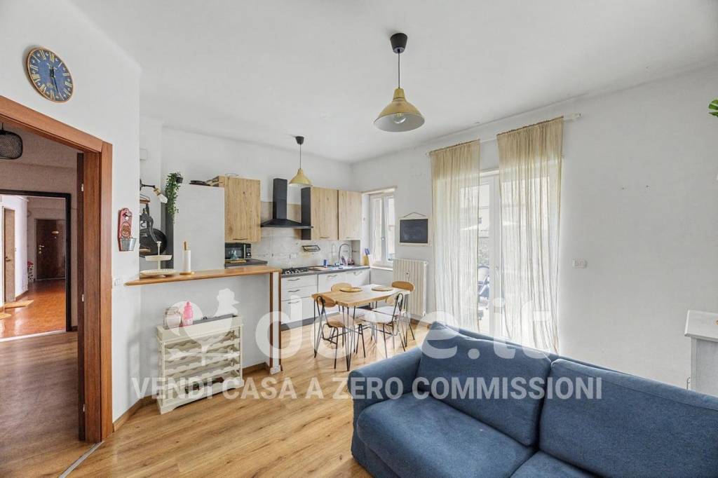 appartamento in vendita a Varese in zona Centro Città