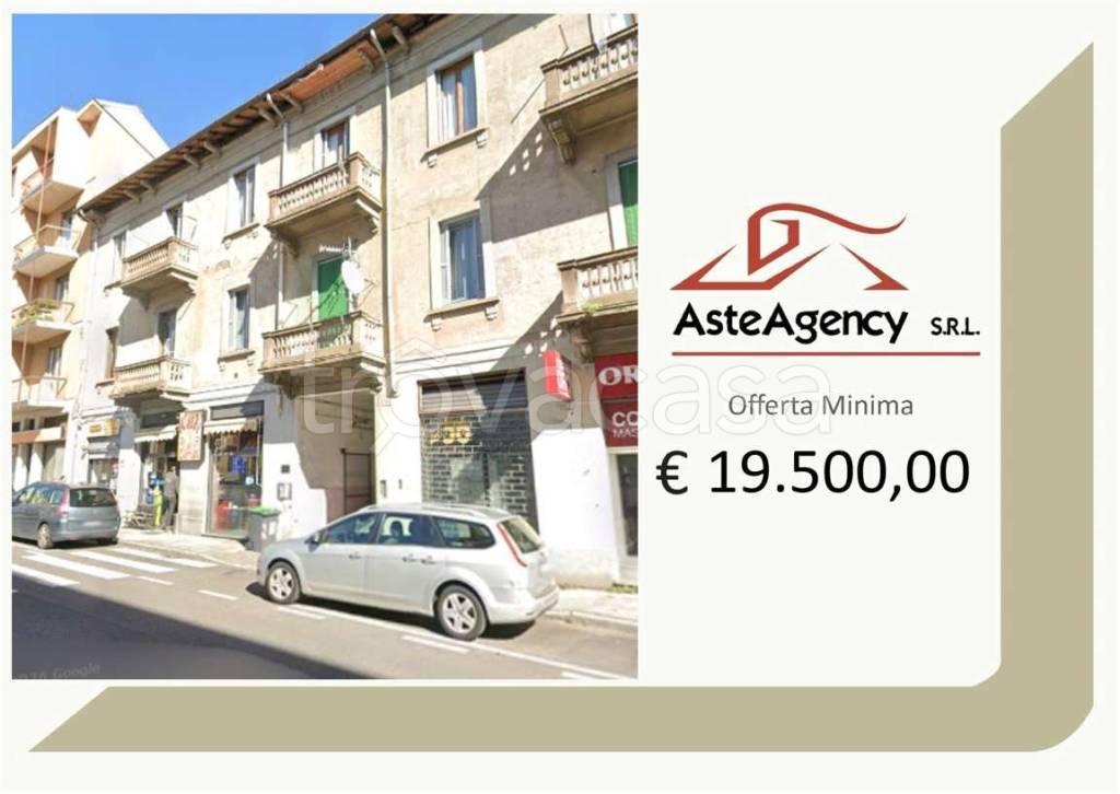 appartamento in vendita a Varese in zona Ippodromo