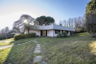 casa indipendente in vendita a Varese in zona Masnago