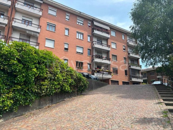appartamento in vendita a Varese in zona Bosto