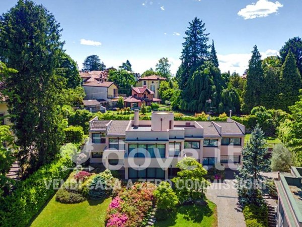 casa indipendente in vendita a Varese in zona Sant'Ambrogio