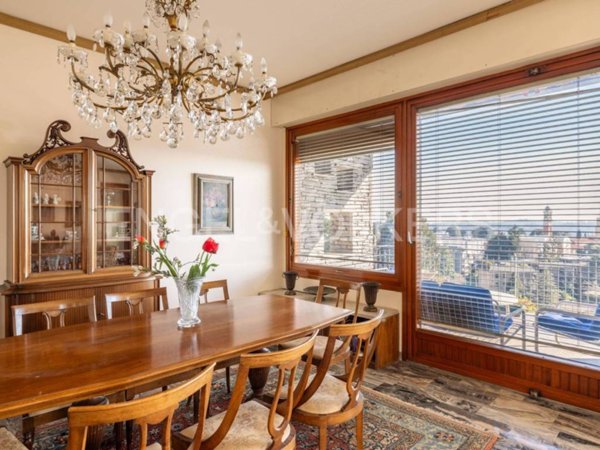 casa indipendente in vendita a Varese in zona Masnago