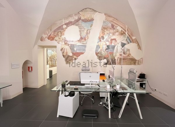 casa indipendente in vendita a Varese in zona Centro Città