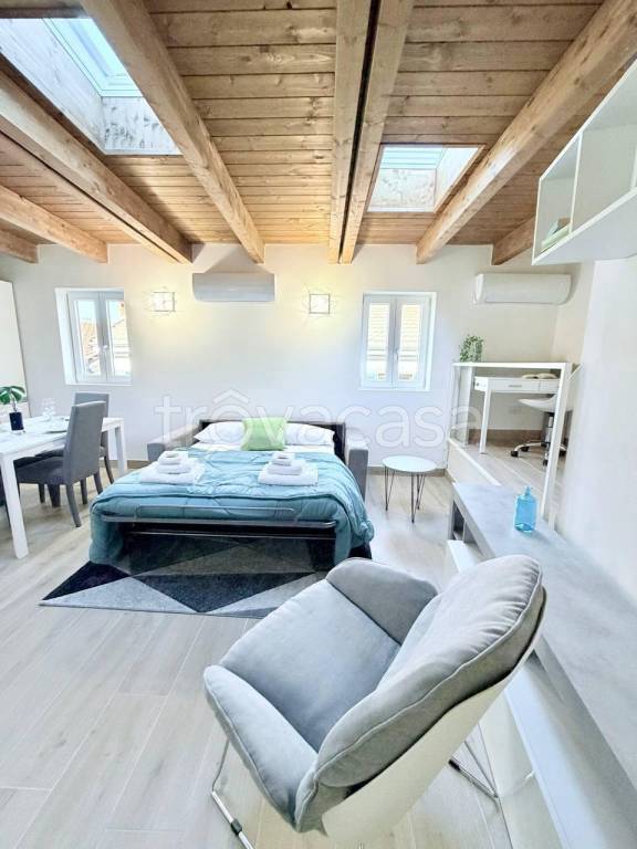 appartamento in affitto a Varese in zona Centro Città