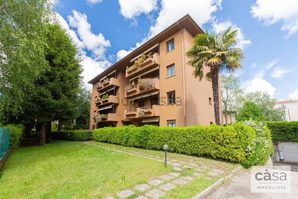 appartamento in vendita a Varese in zona San Fermo