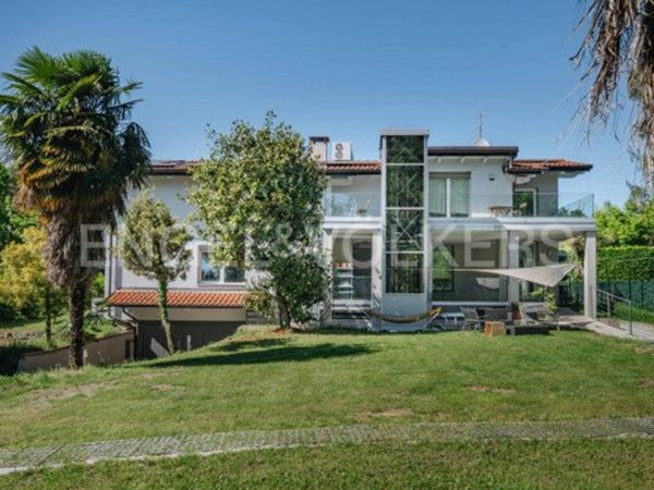 appartamento in vendita a Varese in zona Masnago
