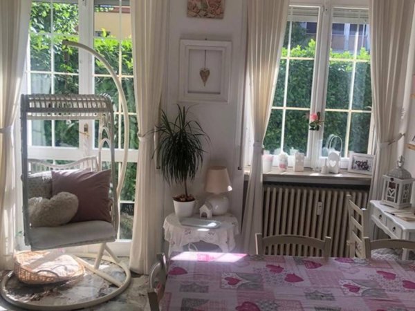 appartamento in vendita a Varese in zona Casbeno