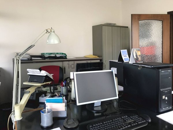 appartamento in vendita a Varese in zona Viale Borri