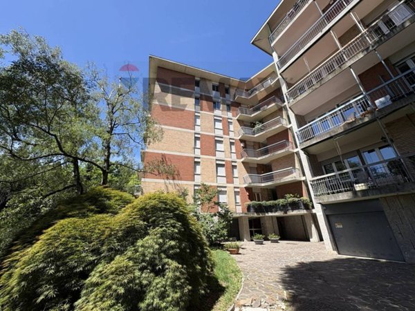 appartamento in vendita a Varese in zona Biumo