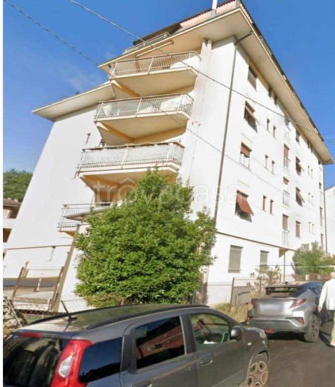 appartamento in vendita a Varese in zona Bosto