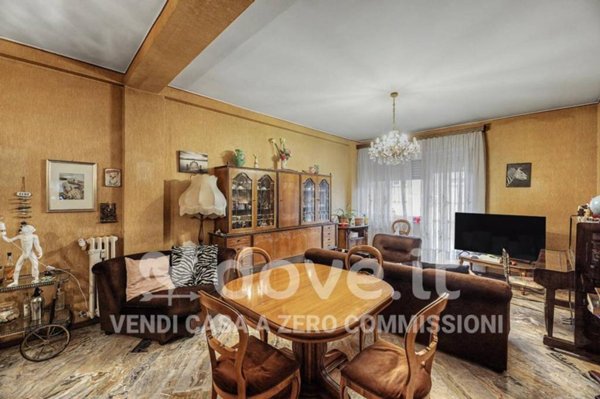 appartamento in vendita a Varese