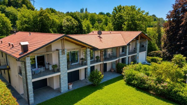 appartamento in vendita a Varese in zona Centro Città