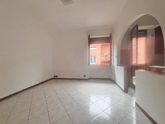 appartamento in vendita a Varese in zona Biumo
