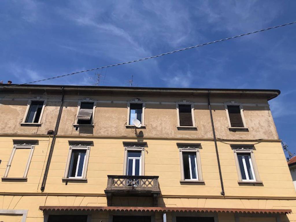 appartamento in vendita a Varese in zona Biumo