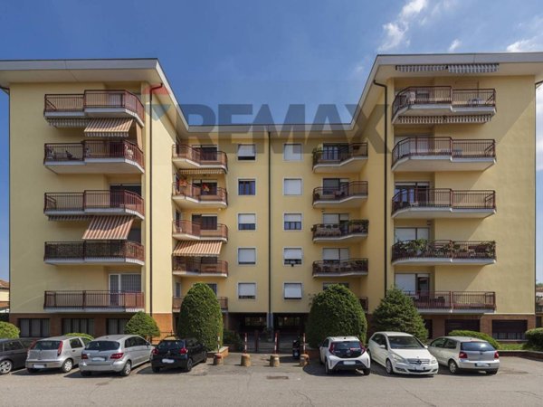 appartamento in vendita a Varese in zona Viale Belforte