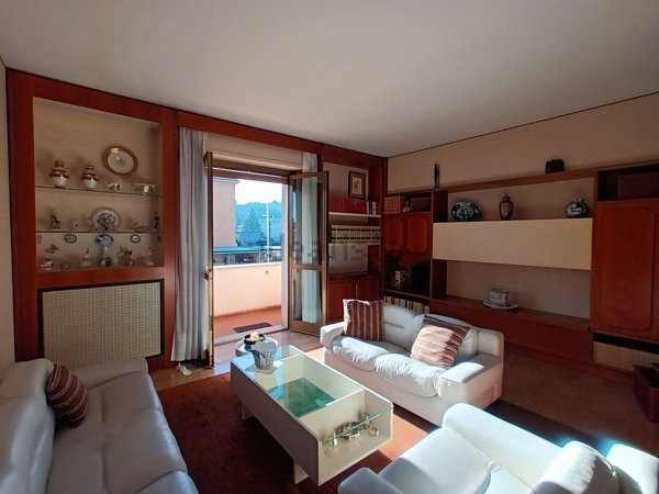 appartamento in vendita a Varese in zona Ippodromo