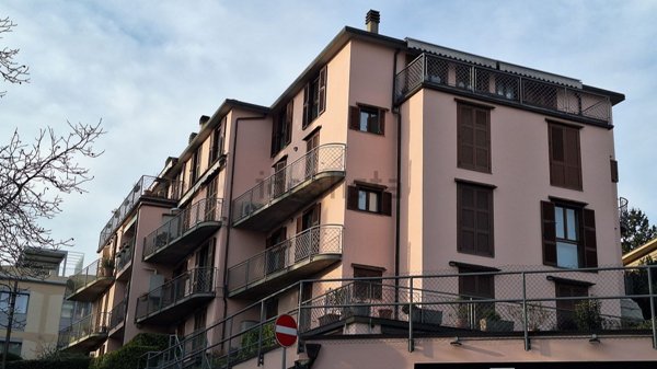appartamento in vendita a Varese in zona Masnago