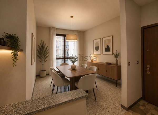 appartamento in vendita a Varese in zona Centro Città
