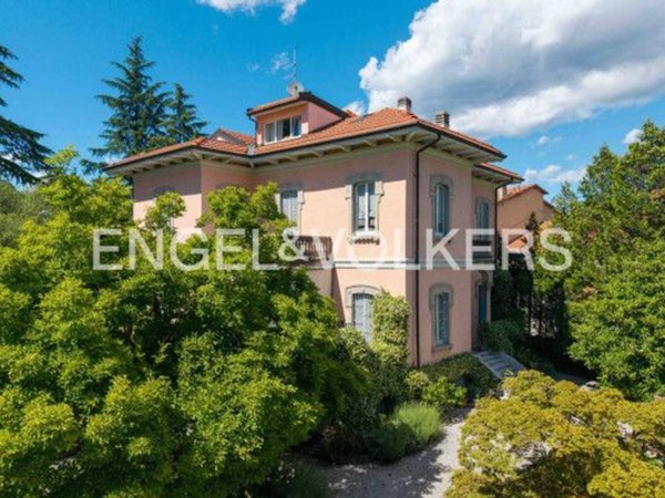 appartamento in vendita a Varese in zona Giubiano