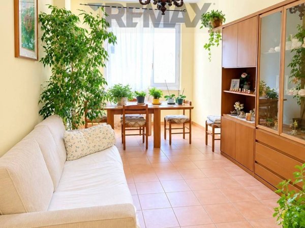 appartamento in vendita a Varese in zona Viale Belforte