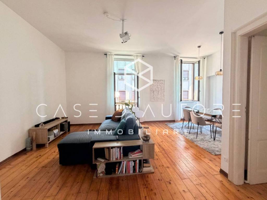 appartamento in vendita a Varese in zona Centro Città