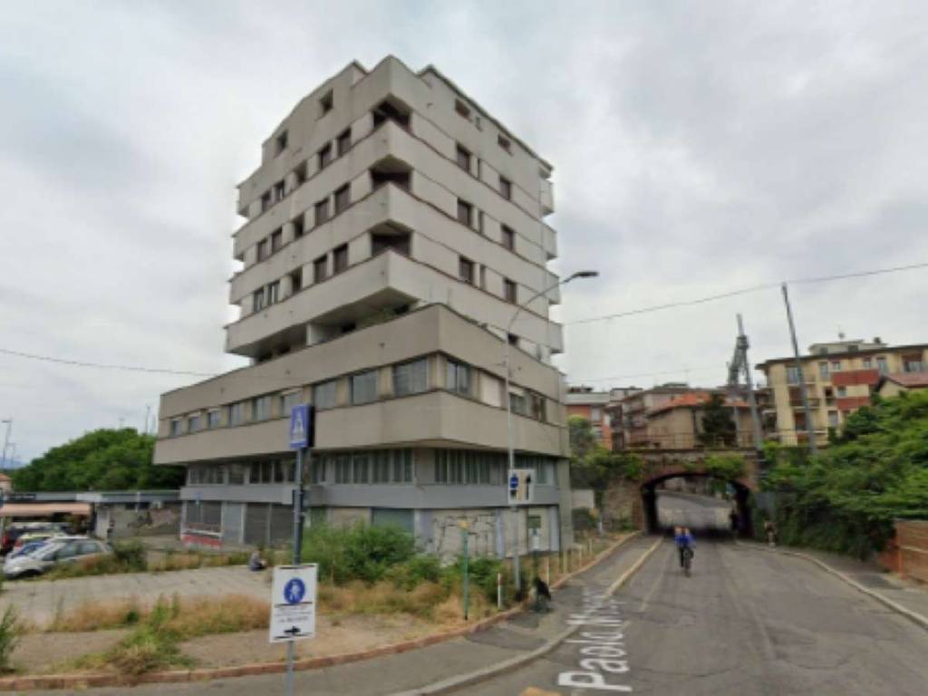 appartamento in vendita a Varese in zona Giubiano
