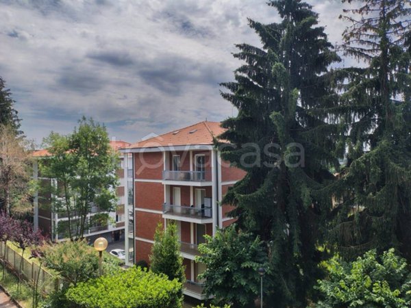 appartamento in vendita a Varese in zona Sant'Ambrogio
